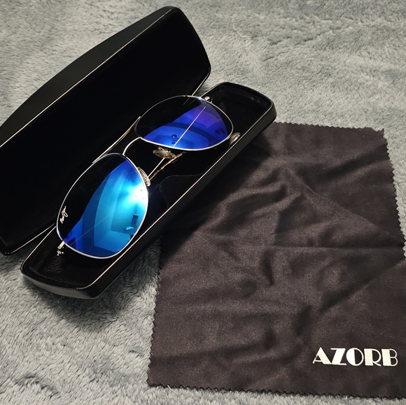 Maui Jim Unisex CLIFF HOUSE Silver Blue Hawaii Sunglasses - Picture 8 of 8